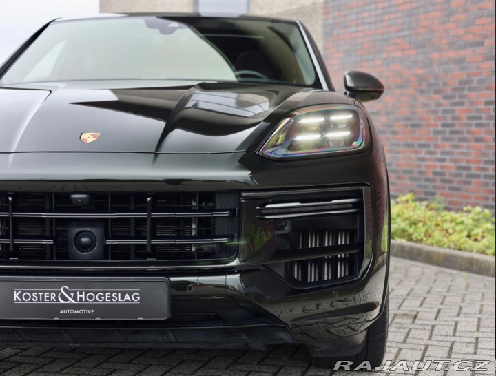 Porsche Cayenne Coupe V8 Turbo E-Hybrid 2024
