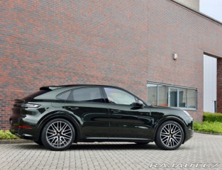 Porsche Cayenne Coupe V8 Turbo E-Hybrid 2024