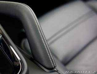 Porsche Cayenne Coupe V8 Turbo E-Hybrid 2024