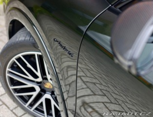 Porsche Cayenne Coupe V8 Turbo E-Hybrid 2024