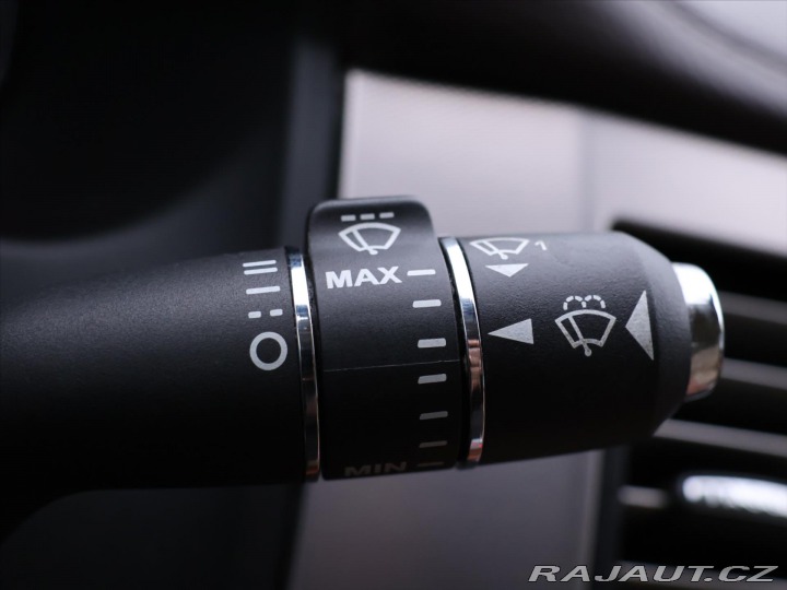 Jaguar XF 3,0 D 155kW Aut. CZ Luxur 2011
