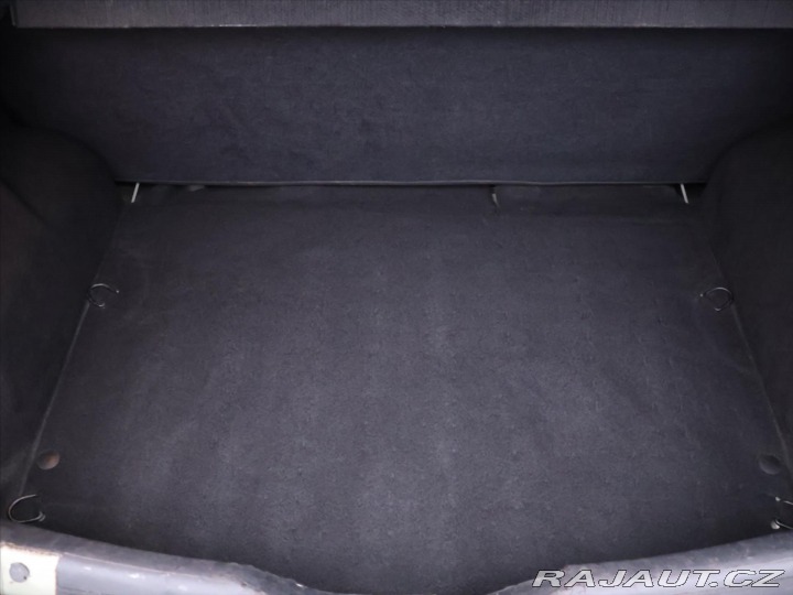 Dacia Sandero 1,6 MPI 64KW CZ 2008