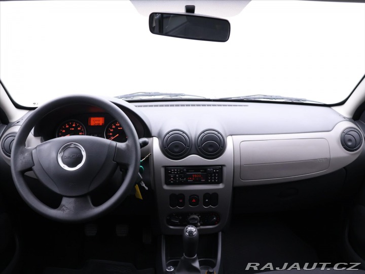 Dacia Sandero 1,6 MPI 64KW CZ 2008