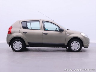 Dacia Sandero 1,6 MPI 64KW CZ 2008
