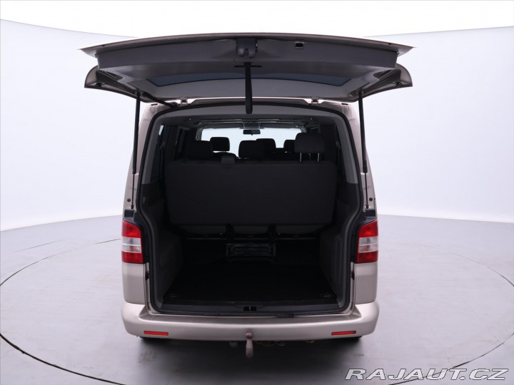Volkswagen Caravelle 2,5 TDI 128kW STK5/27 DPH 2008
