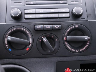 Volkswagen Caravelle 2,5 TDI 128kW STK5/27 DPH 2008