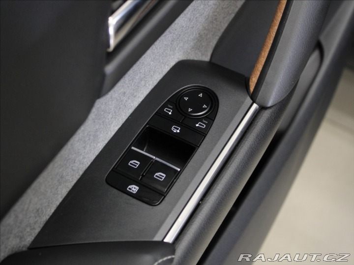 Mazda MX-30 1,7 PHEV Edition-R Panora 2023