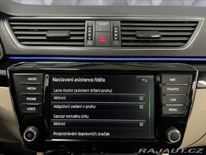 Škoda Superb 2,0 TDI 140KW DSG 4X4 LAU 2015