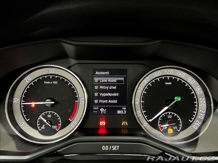 Škoda Superb 2,0 TDI 140KW DSG 4X4 LAU 2015