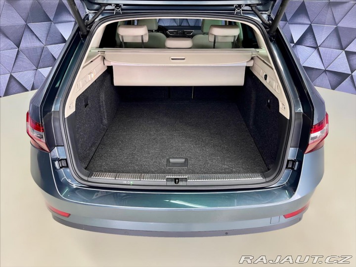 Škoda Superb 2,0 TDI 140KW DSG 4X4 LAU 2015