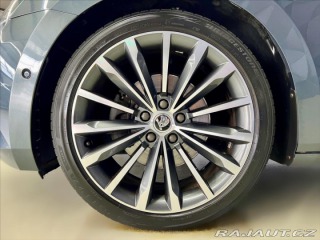Škoda Superb 2,0 TDI 140KW DSG 4X4 LAU 2015