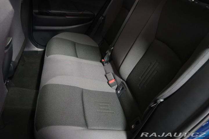 Toyota C-HR 2.0Hybrid,CZ,1Maj,Style,4 2024