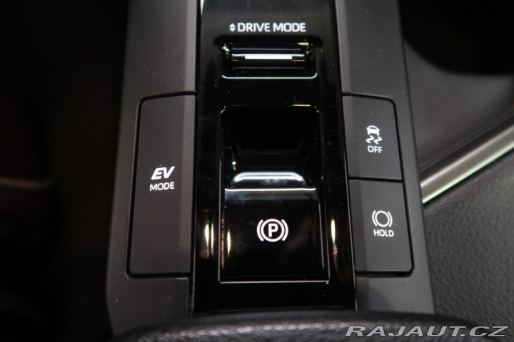 Toyota C-HR 2.0Hybrid,CZ,1Maj,Style,4 2024