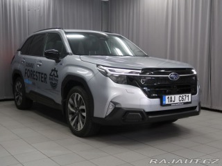 Subaru Forester TOURING 4X4. Předváděcí v 2025