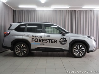 Subaru Forester TOURING 4X4. Předváděcí v 2025