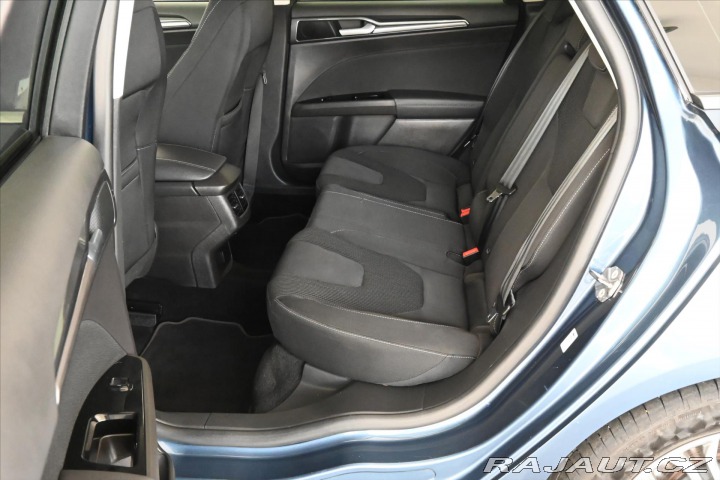 Ford Mondeo 2,0 EcoBlue 140kW TITANIU 2021