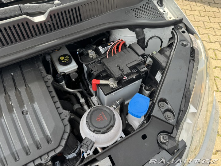 Volkswagen up! 1,0 48 KW 18 TKM STK 2021