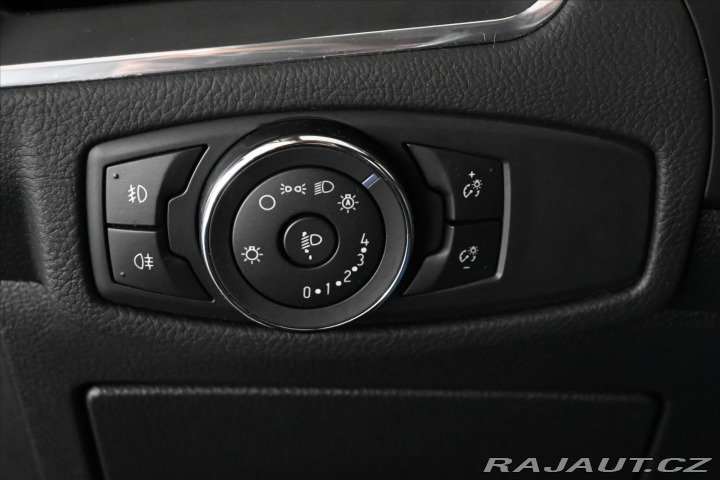 Ford S-MAX 2,0 EcoBlue 110 kW AT8 Ti 2019