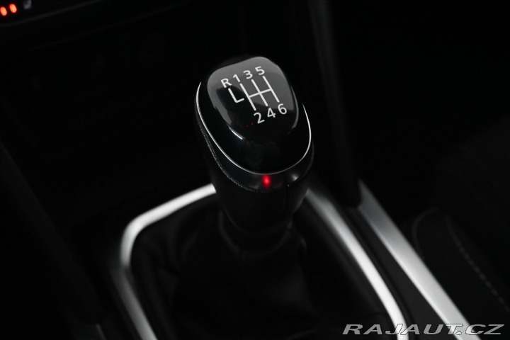 Renault Mégane 1,3 TCe 103kW LIMITED Zár 2020