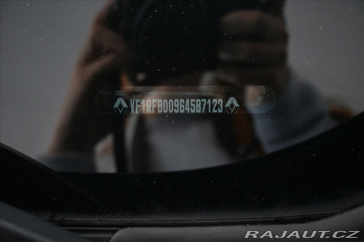 Renault Mégane 1,3 TCe 103kW LIMITED Zár 2020