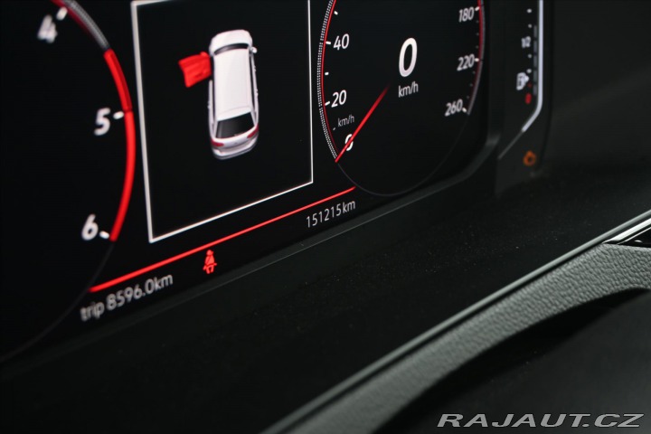 Volkswagen Passat 2,0 TDi 110kW DSG BUSINES 2021