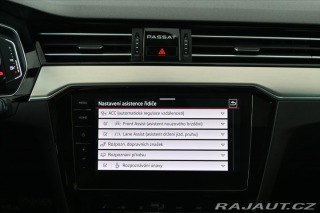 Volkswagen Passat 2,0 TDi 110kW DSG ELEGANC 2021