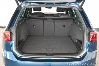 Volkswagen Passat 2,0 TDi 110kW DSG ELEGANC 2021