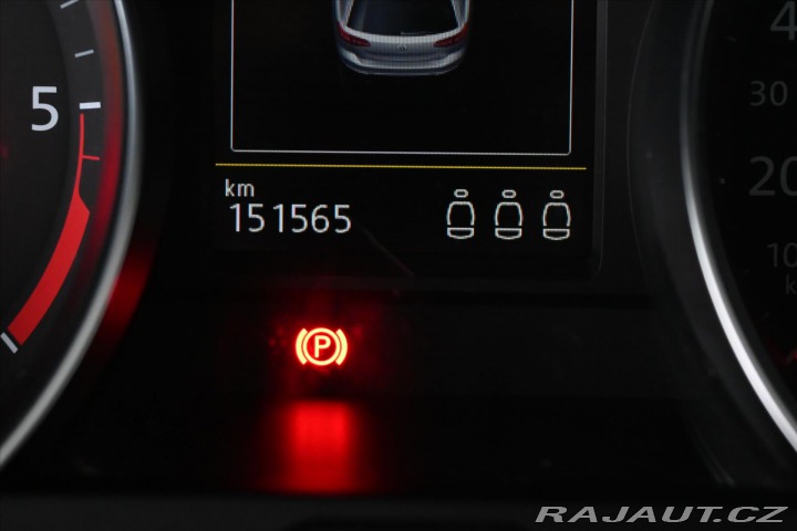 Volkswagen Passat 2,0 TDi 110kW STYLE DSG Z 2023