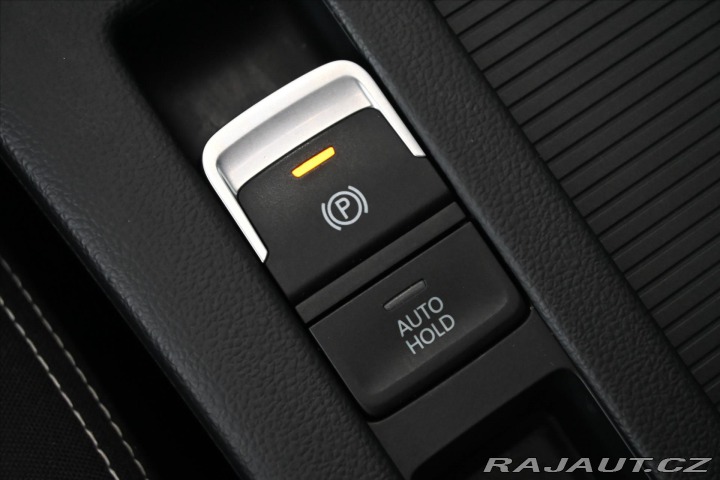 Volkswagen Passat 2,0 TDi 110kW STYLE DSG Z 2023