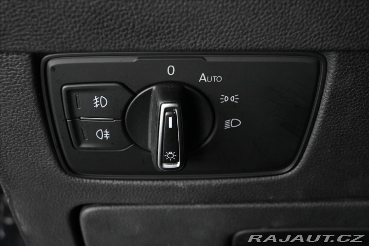 Volkswagen Passat 2,0 TDi 110kW STYLE DSG Z 2023