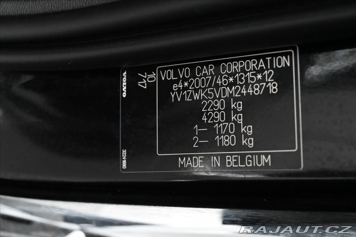 Volvo V60 2,0 B4 145 kW AT8 Inscrip 2021