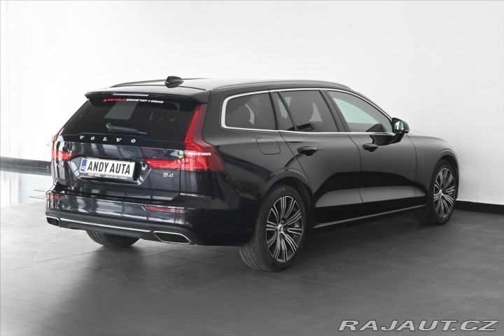 Volvo V60 2,0 B4 145 kW AT8 Inscrip 2021