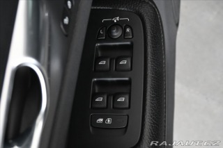 Volvo V60 2,0 B4 145kW AT8 Inscript 2021
