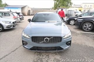 Volvo V60 2,0 B4 145kW AT8 R-Design