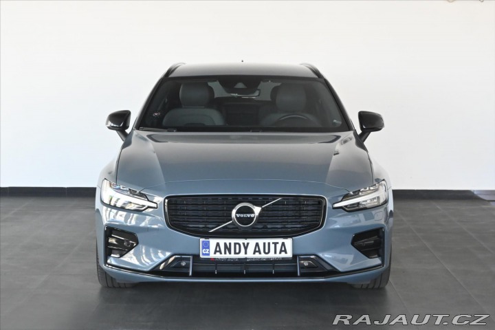Volvo V60 2,0 B4 145 kW AT8 R-Desig 2022