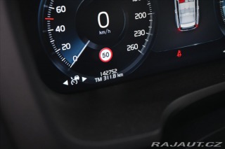 Volvo V60 2,0 B4 145kW AT8 R-Design 2022