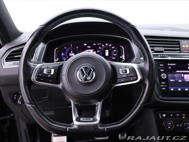 Volkswagen Tiguan 2,0 TDI DSG 4x4 CZ DPH R- 2019