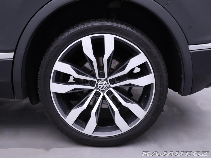 Volkswagen Tiguan 2,0 TDI DSG 4x4 CZ DPH R- 2019