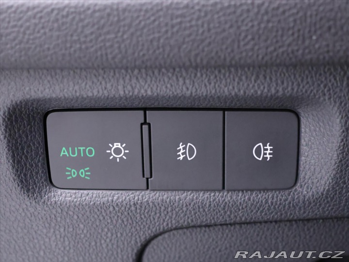 Škoda Octavia 2,0 TDI DSG Style CZ 1.Ma 2022