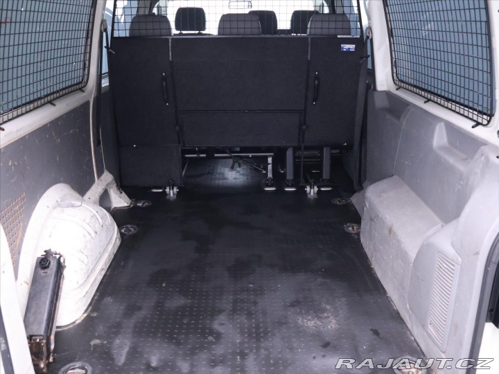 Volkswagen Transporter 1,9 TDI 75kW Klima 6-Míst 2008