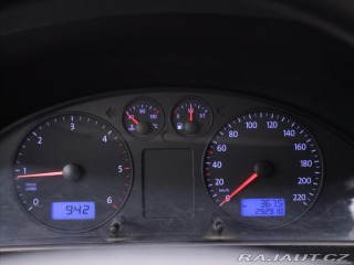 Volkswagen Transporter 1,9 TDI 75kW Klima 6-Míst 2008