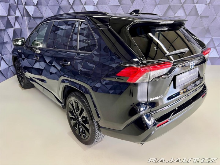 Toyota RAV4 2,5 HYBRID e-CVT AWD BLAC 2022