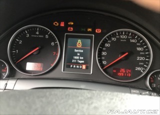 Audi A4 Avant 3,0   220 PS • Auto 2003