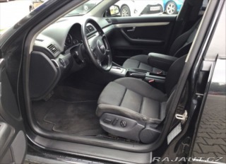 Audi A4 Avant 3,0   220 PS • Auto 2003