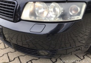 Audi A4 Avant 3,0   220 PS • Auto 2003