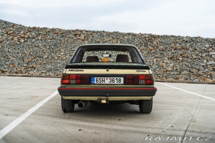 Opel Ostatní modely Ascona 2,0 C 1800