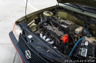Opel Ostatní modely Ascona 2,0   C 1800