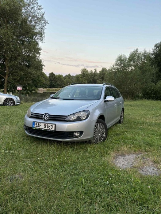 Volkswagen Golf Variant 1,6   TOP STAV -