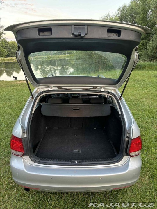 Volkswagen Golf Variant 1,6 TOP STAV - 2009