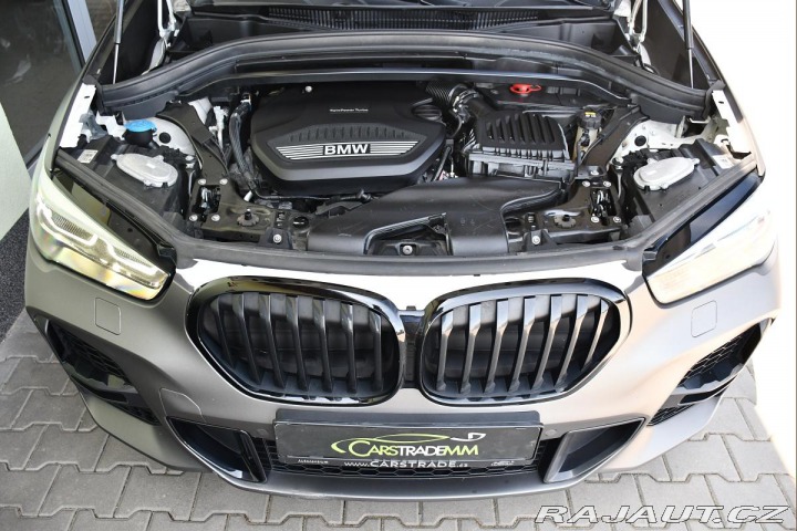 BMW X1 sDrive18d M-SPORT HUD 2020